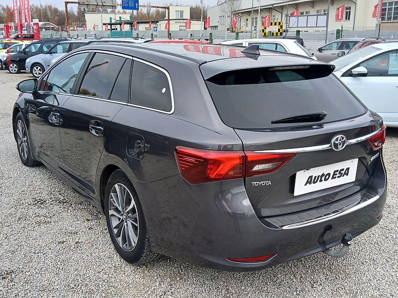 Toyota Avensis (2016) 2.0 D-4D, ČR, Trend - fotka 6 z 24