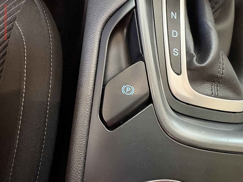 Ford Mondeo (2018) 2.0 TDCi AWD, ČR, DSG, TZ - fotka 18 z 19