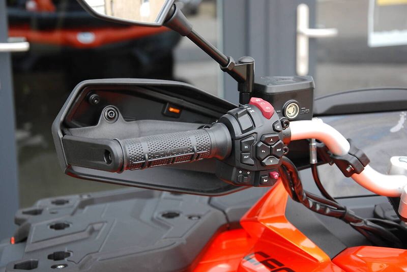 CFMOTO Gladiator X850 (2026) G3 ORANGE - fotka 17 z 25