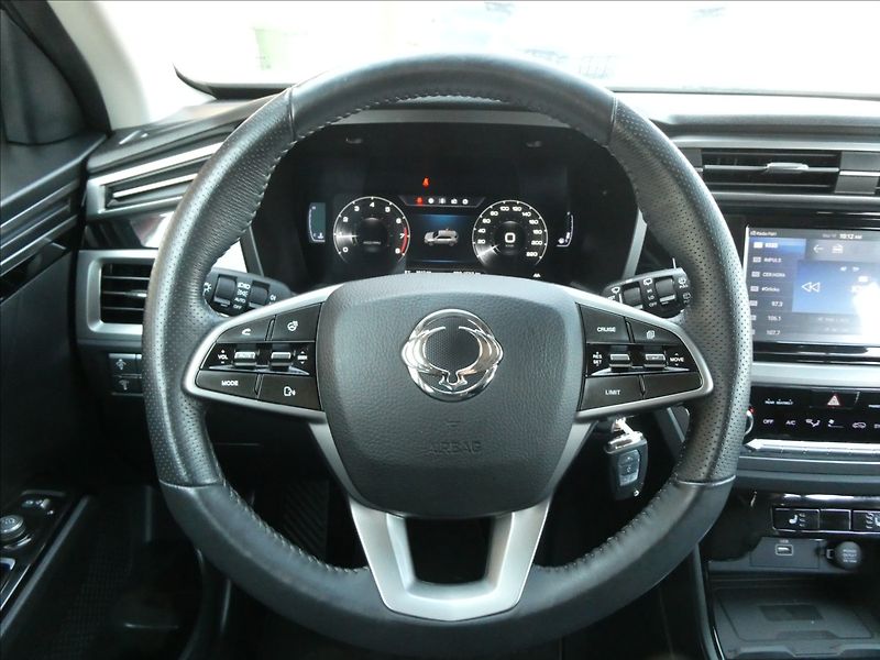 SsangYong Korando 1,5 T-GDI 120kW Style,ČR - fotka 24 z 34