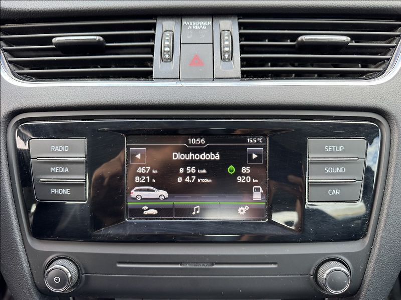 Škoda Octavia 1,6 TDI 81kW 2.maj původ ČR - fotka 43 z 50