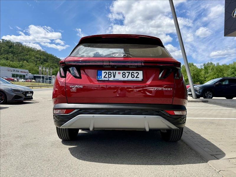 Hyundai Tucson 1,6 T HP  Smart Navi Sense+ - fotka 6 z 28