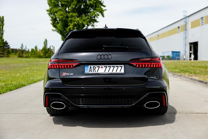 Audi RS 6 4.0 A6 /441kW - fotka 7 z 25