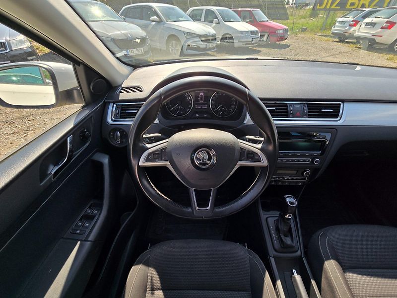 Škoda Rapid (2014) 1.6 TDi 66kw Elegance DSG,nová - fotka 14 z 23