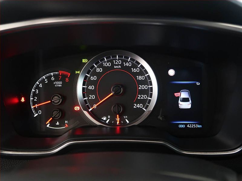Toyota Corolla (2022) 1.5 VVT-i, Serv.kniha - fotka 11 z 14
