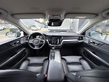 Volvo V60 CC D4 AWD // B&W // REZERVACE - náhled 19