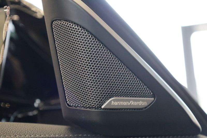 BMW Z4 M40i, Harman, Adaptiv, HUD - fotka 16 z 23