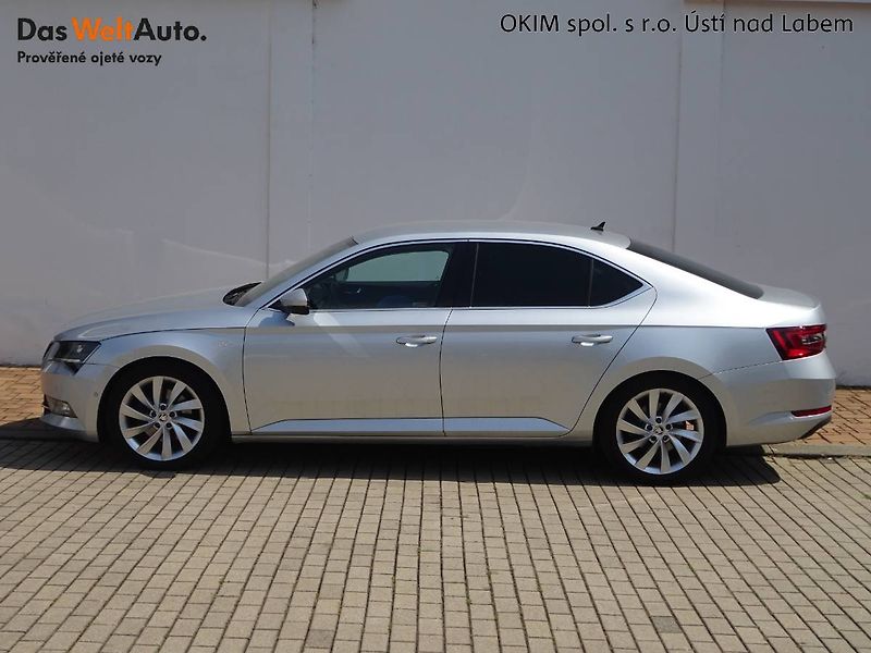 Škoda Superb (2016) 2,0 TDi/ 110kW  DSG  L&K - fotka 3 z 29