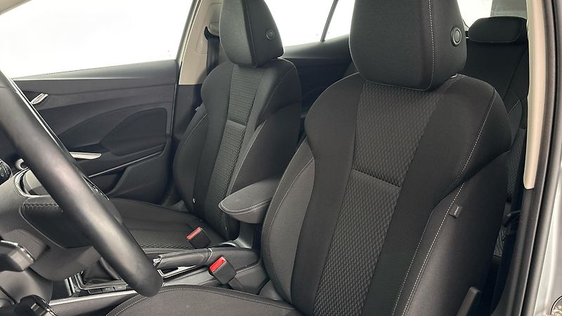 Škoda Fabia 1.0 TSI Style - fotka 15 z 23