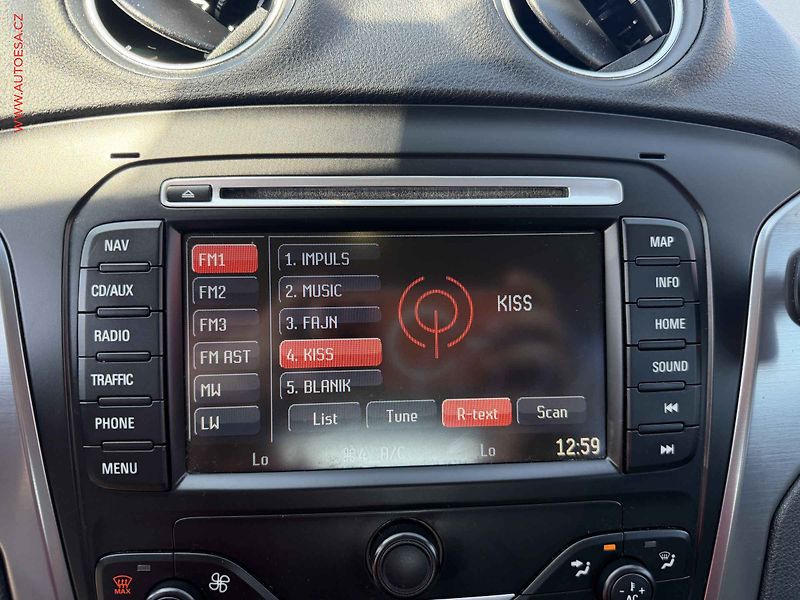 Ford Mondeo (2012) 2.2TDCi, Navi, kůže - fotka 16 z 17