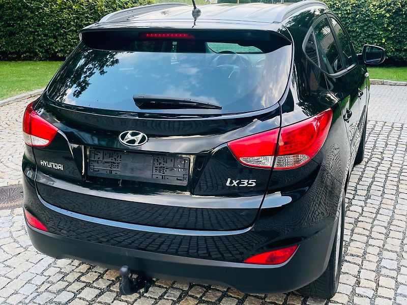 Hyundai ix35 2.0i MANUÁL VÝHŘEV TAŽNÉ - fotka 14 z 43