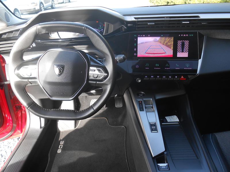 Peugeot 308 allure,led,automat,44tkm - fotka 32 z 41
