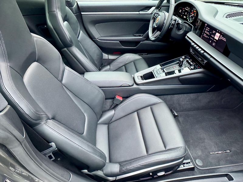 Porsche 911 (2020) Approved BOSE Střecha 20/21