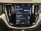 Volvo XC60 B4 FWD Momentum PRO AT8 - náhled 36