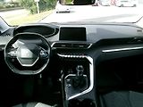 Peugeot 3008 (2019) 1.2i ALLURE ,KOUP.ČR,1.MAJITEL - náhled 8
