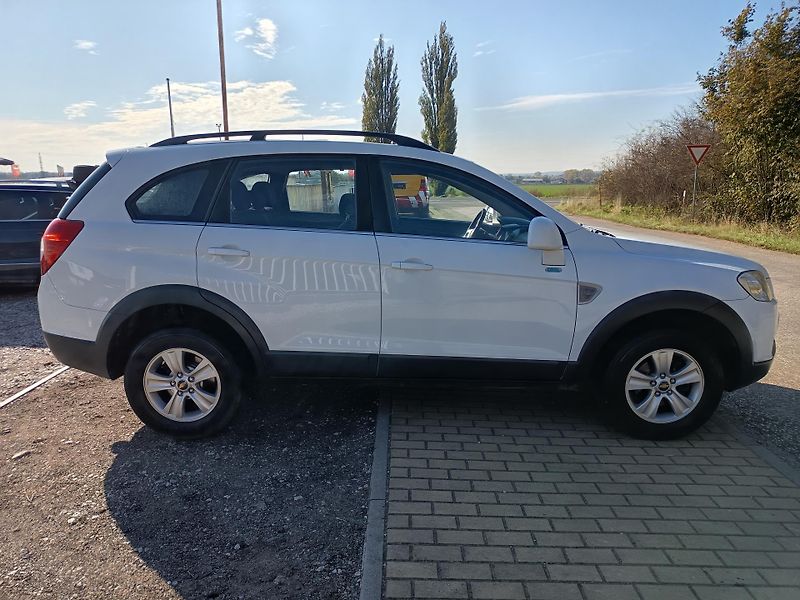 Chevrolet Captiva (2011) 2.4 100Kw  - fotka 13 z 52