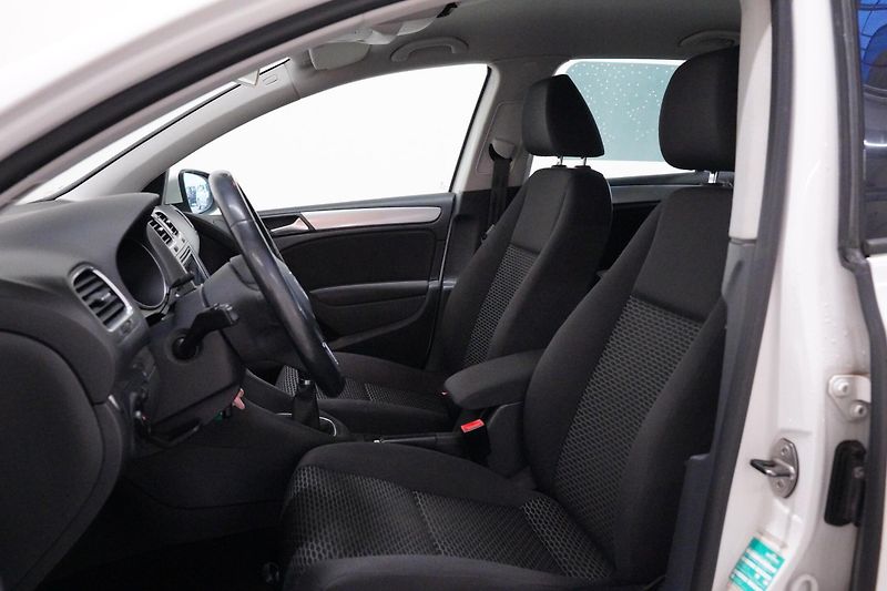Volkswagen Golf - fotka 6 z 6