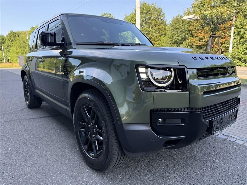 Land Rover Defender (2026) 3,0 S D200 - fotka 5 z 23