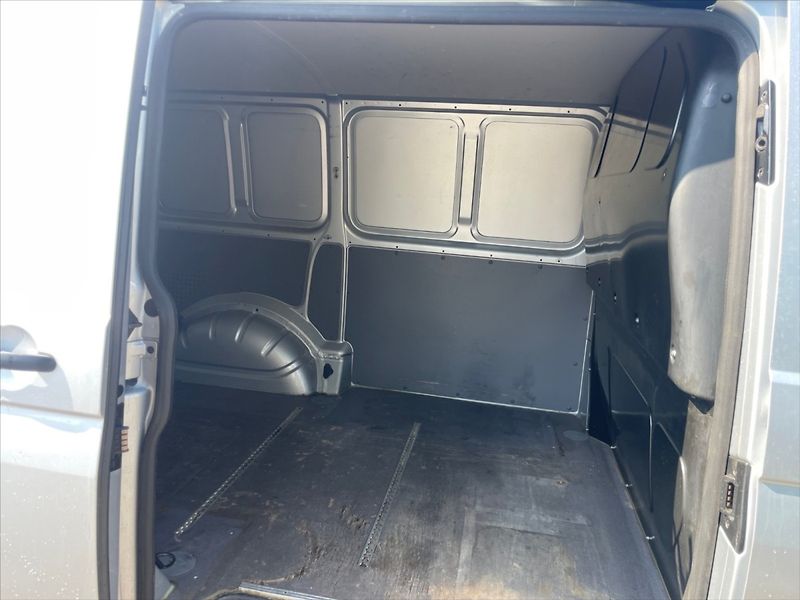 Volkswagen Transporter 2,0 TDI 81 - fotka 8 z 11