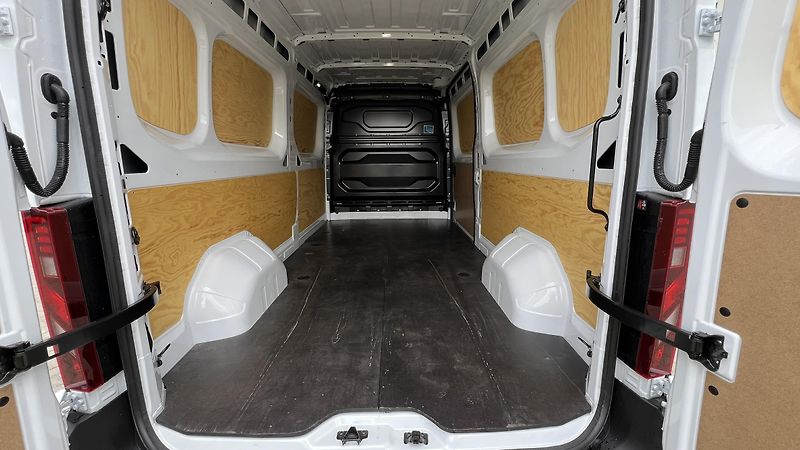 Nissan Interstar (2025) L3H2 Van + tažné - fotka 13 z 28