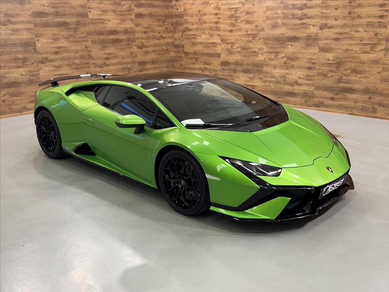 Lamborghini Huracán TECNICA MY24 ZÁRUKA PPF - fotka 10 z 33