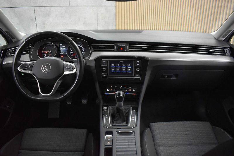 Volkswagen Passat TDI 110kW BUSINESS*2xPNEU*ČR 1 - fotka 7 z 39