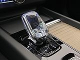 Volvo XC60 T8 AWD RECHARGE ULTRA DARK CZ - náhled 32