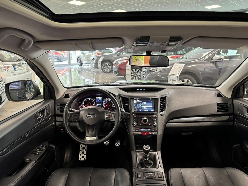 Subaru Legacy kombi 2.0D Sport, 6MT, CZ - fotka 16 z 51