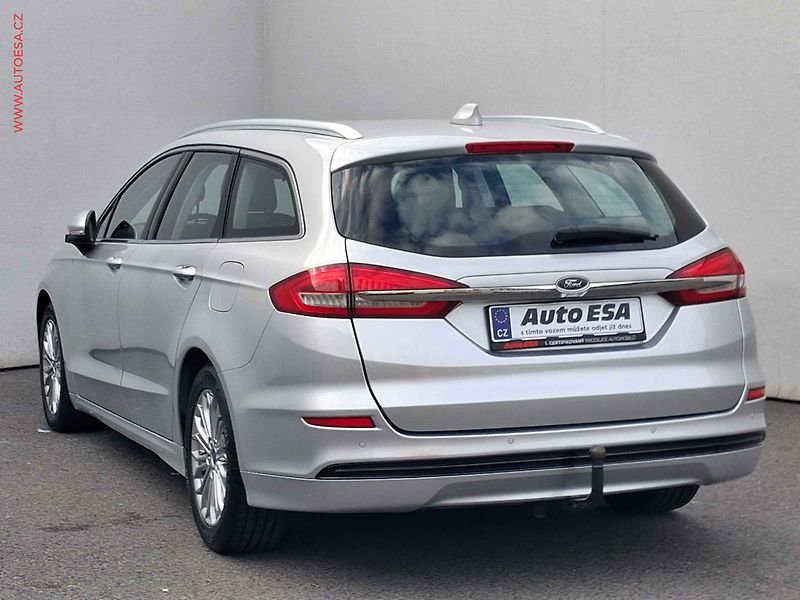 Ford Mondeo (2021) 2.0 TDCi, Titanium - fotka 6 z 18