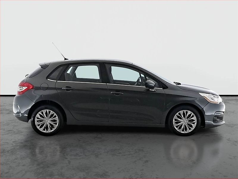 Citroën C4 (2012) 1.6 HDi, Automat, Tempomat - fotka 6 z 17