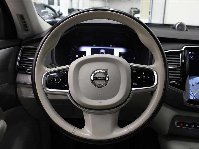 Volvo XC90 2,0 T8 Ultimate Bright B&W Vzd - fotka 10 z 25