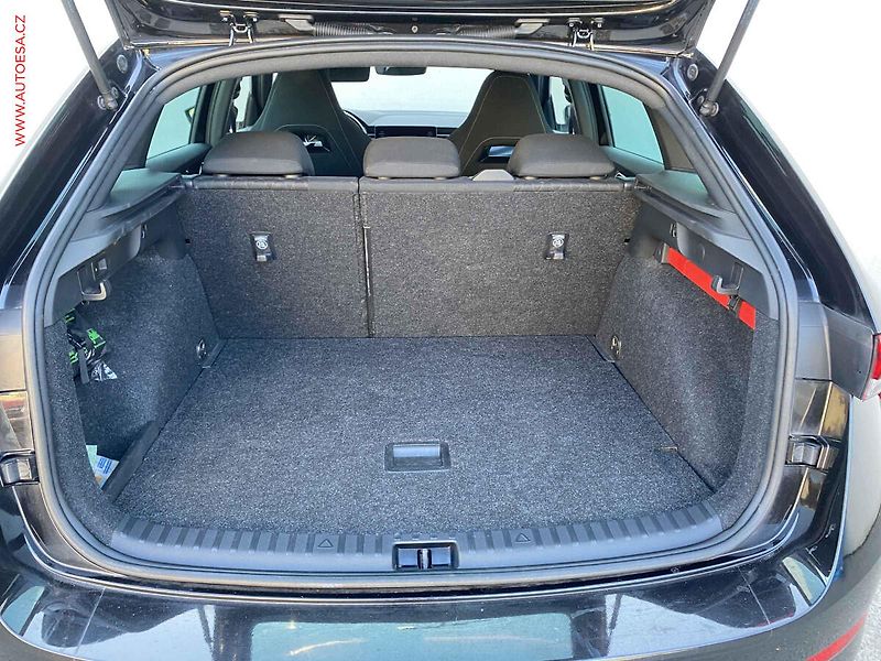 Škoda Scala (2020) 1.5 TSi, Style, DSG, kamera - fotka 7 z 19