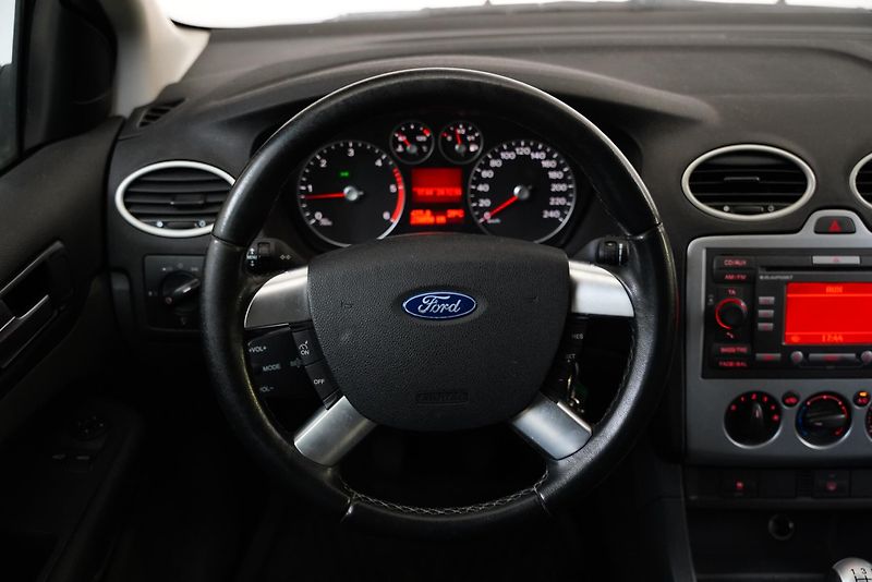Ford Focus - fotka 18 z 23