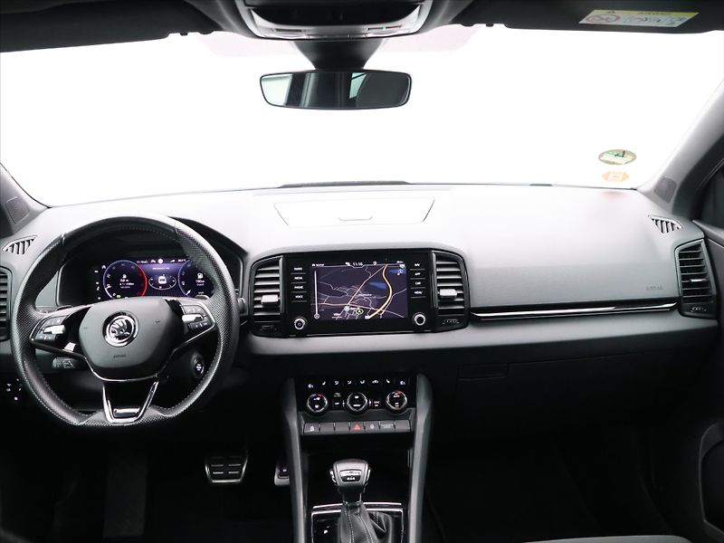 Škoda Karoq 2,0 TDI DSG 4x4 Sportline DPH - fotka 25 z 32