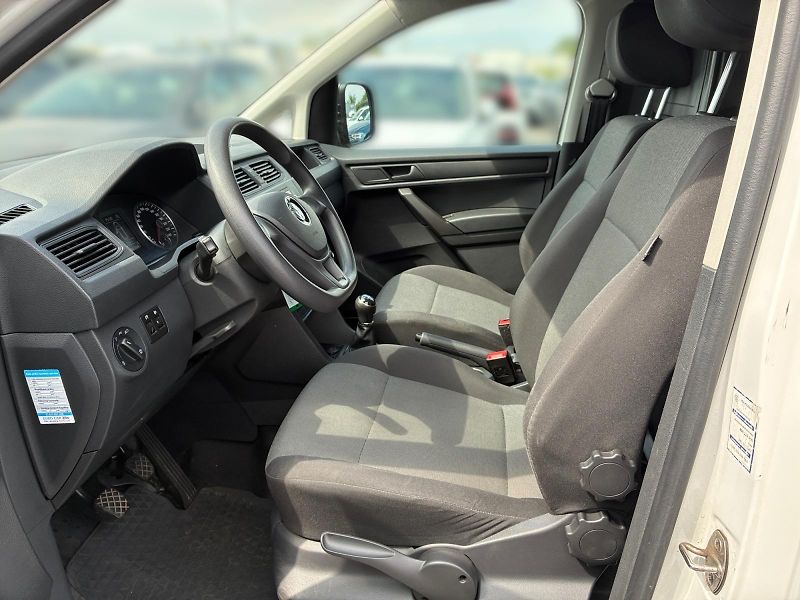 Volkswagen Caddy (2021) MAXI 1.4TGI CNG 81kW CZ DPH - fotka 7 z 11