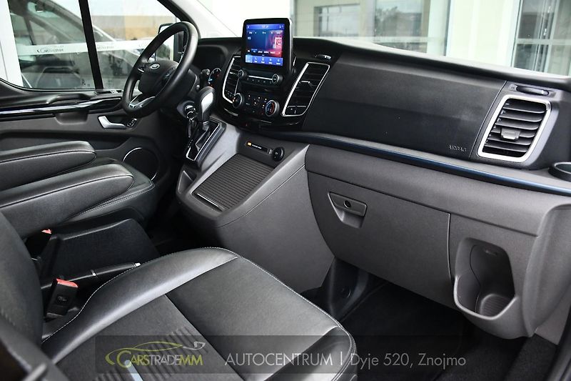 Ford Tourneo Custom 2.0EcoBlue 8MÍST ACTIVE ZÁRUKA - fotka 15 z 50