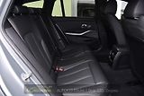 BMW Řada 3 320d xD M-SPORT PANORAMA H/K  - náhled 18