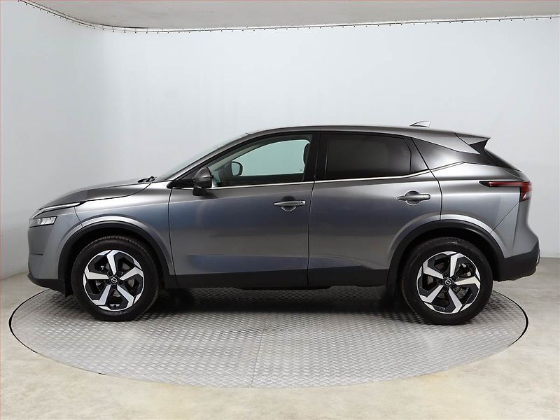 Nissan Qashqai (2024) N-Connecta 1.3 DIG-T MHEV - fotka 3 z 20