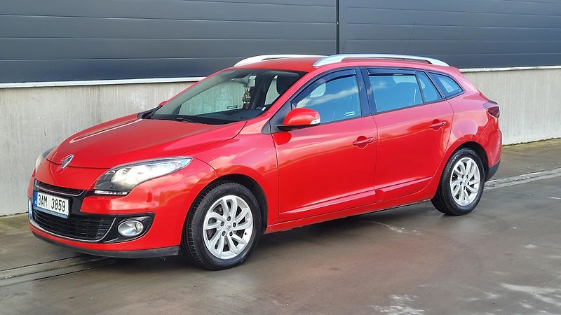 Renault Mégane 1,5 dci 81 Kw - fotka 4 z 20