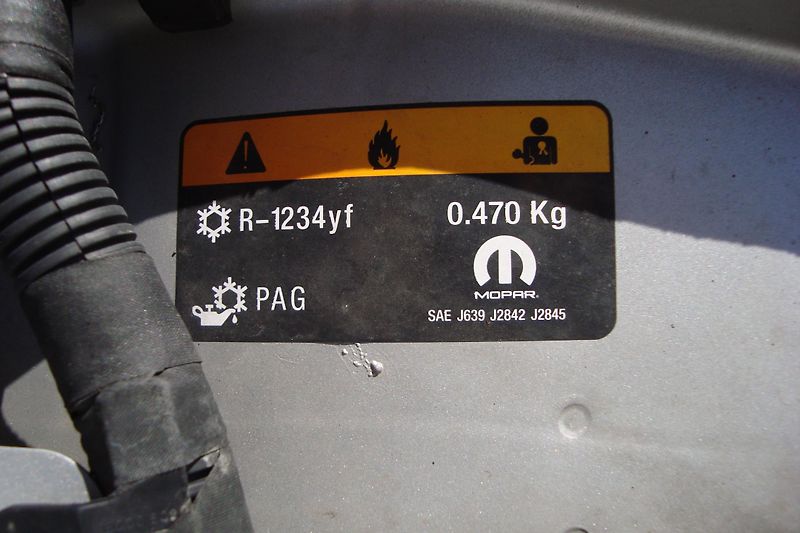 Jeep Compass (2022) 1.3 Night Eagle,ČR,1.Majitel - fotka 19 z 75