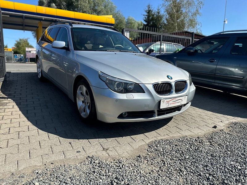 BMW Řada 5 (2005) 530Xd PĚKNÝ STAV - fotka 2 z 15