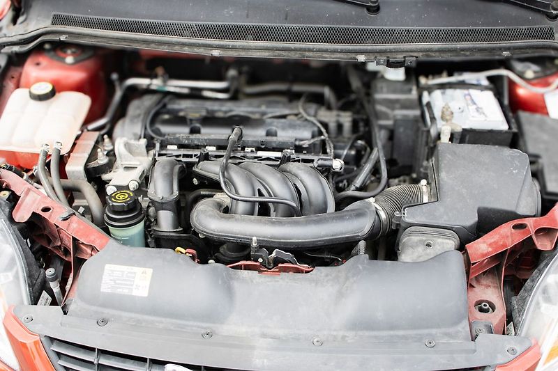 Ford Focus Výjimečný stav, 26447 Km, tažn - fotka 27 z 28