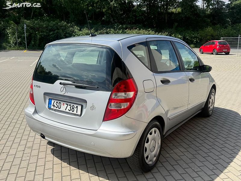 Mercedes-Benz Třídy A (2006) 150, 70kw - fotka 5 z 20