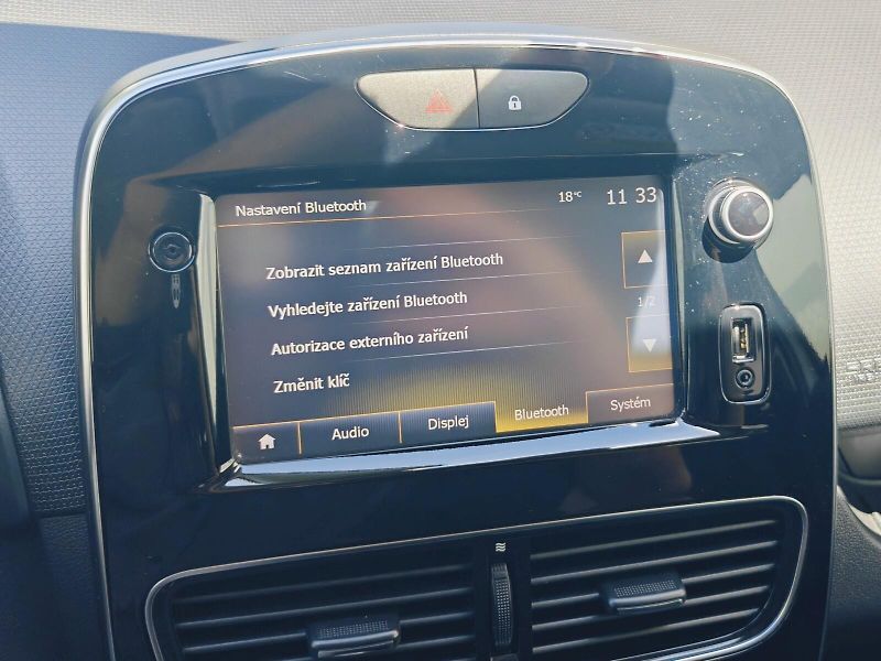 Renault Clio (2017) 0,9 TCe 66kW Limited Grandtour - fotka 29 z 38