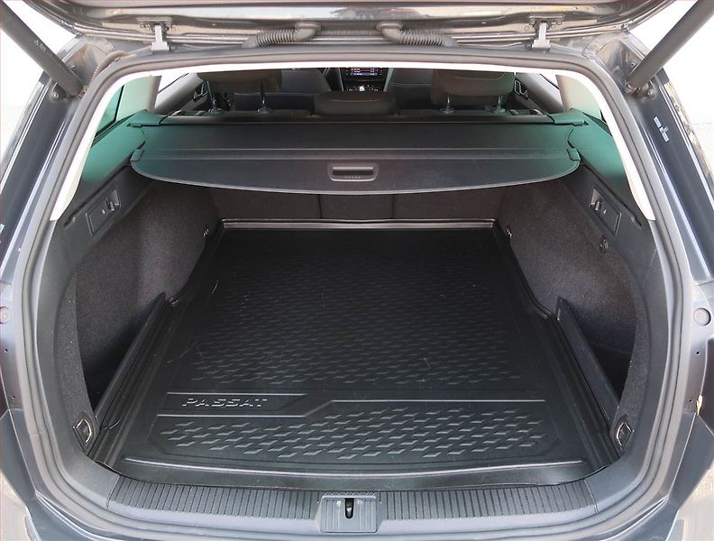 Volkswagen Passat (2021) Comfortline 2.0 TDI, Automat - fotka 14 z 22
