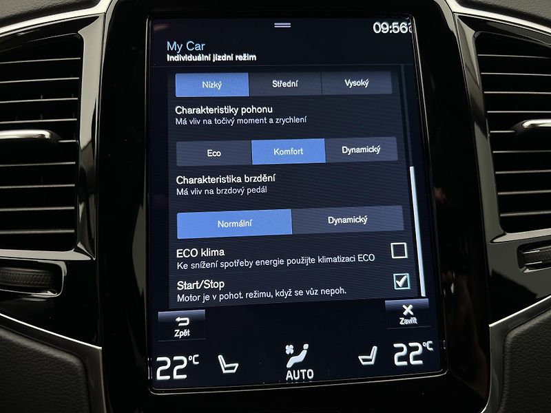 Volvo XC90 B5 AWD INSCRIPTION AUT 1. maj. - fotka 38 z 47