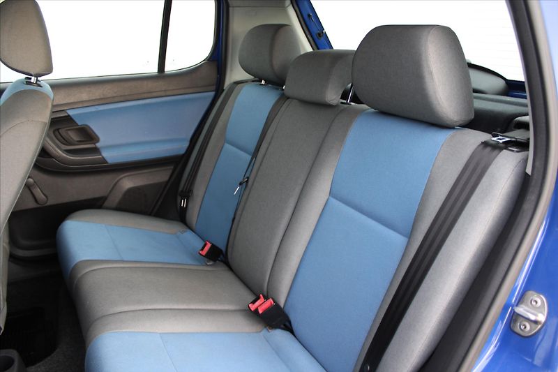 Škoda Fabia II 1.2i ČR - fotka 10 z 15