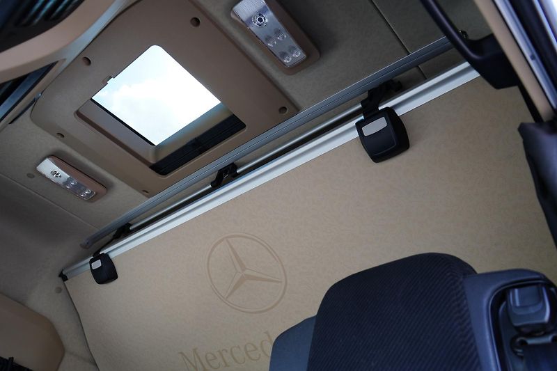 Mercedes-Benz Actros (2022)  L / 1851 / ACC / E 6 / MP 5 / - fotka 38 z 54