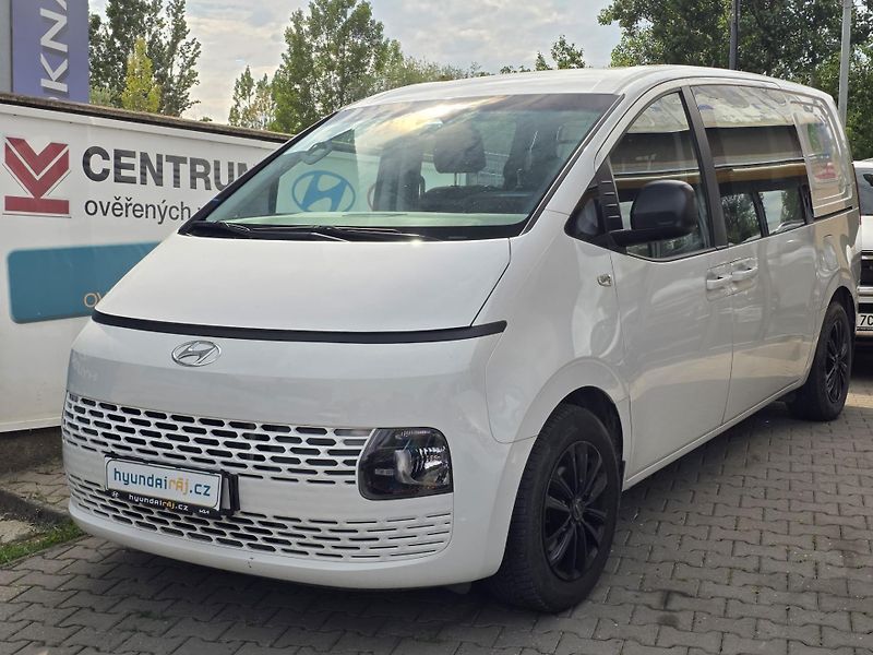 Hyundai Staria 2.2-1.MAJ-DPH-VAN-6 MÍST       - fotografie inzerátu