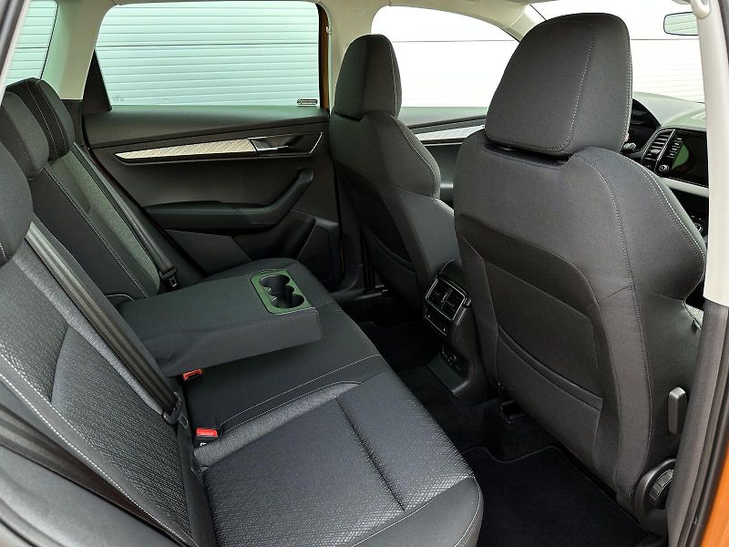 Škoda Karoq 1.5TSi Top & Selection 150PS L - fotka 42 z 46